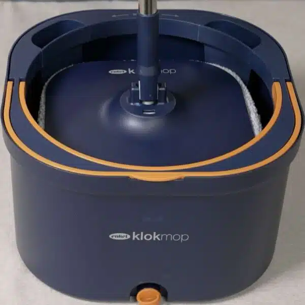 Klok Mop, mop and bucket 1